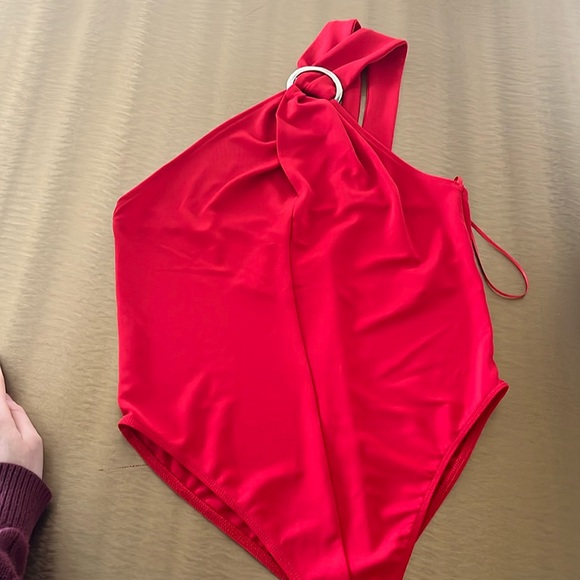 Zara Tops - Red One Shoulder Zara Bodysuit